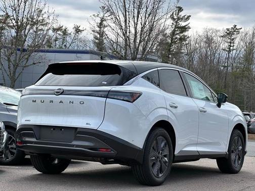 2025 Nissan Murano SL