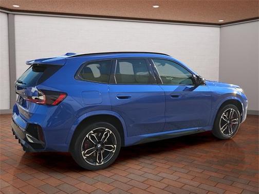 2025 BMW X1 M35i
