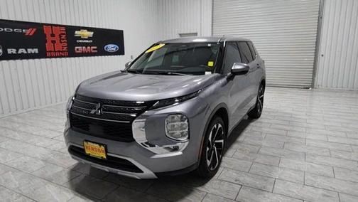 2023 Mitsubishi Outlander SE Special Edition