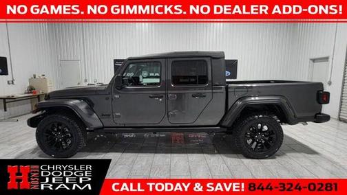 2025 Jeep Gladiator Sport
