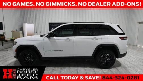 2025 Jeep Grand Cherokee Laredo