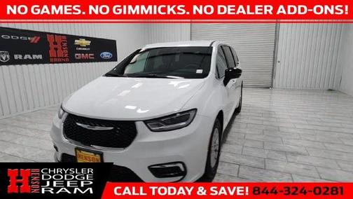 2025 Chrysler Pacifica Select