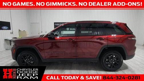 2025 Jeep Grand Cherokee Laredo