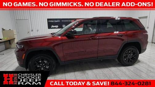 2025 Jeep Grand Cherokee Laredo