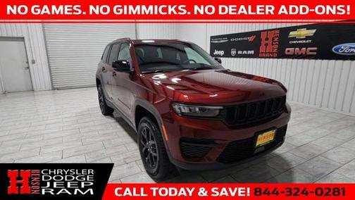 2025 Jeep Grand Cherokee Laredo