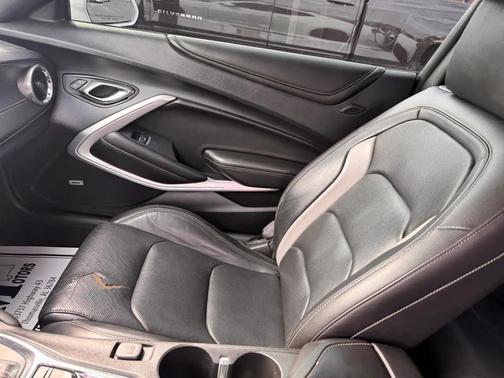 2016 Chevrolet Camaro 2LT