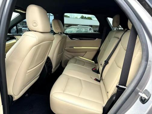 2017 Cadillac XT5 Base