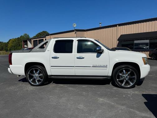 2009 Chevrolet Avalanche 1500 LTZ