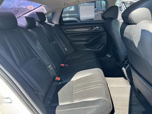 2018 Honda Accord Touring CVT