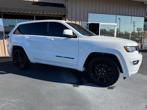 2019 Jeep Grand Cherokee Altitude