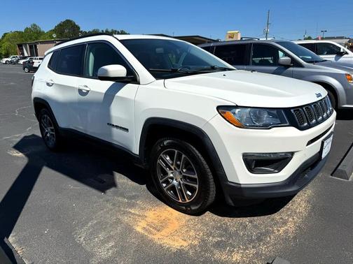 White 2020 Jeep Compass Latitude