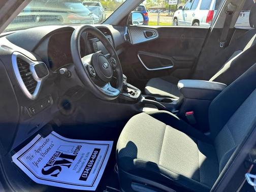 2020 Kia Soul LX CVT