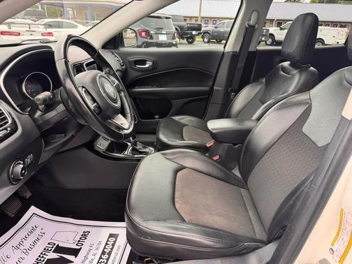 White 2020 Jeep Compass Latitude