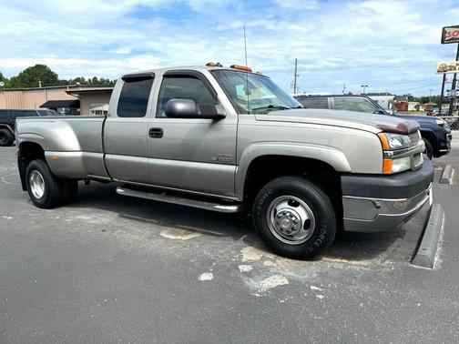 2003 Chevrolet Silverado 3500 LS Extended Cab