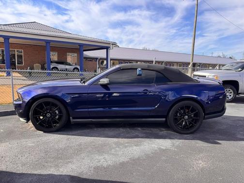 2010 Ford Mustang Premium