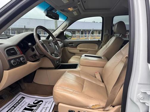 White 2011 GMC Sierra 1500 SLT