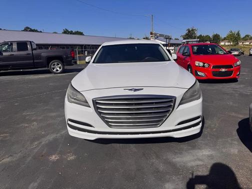 White 2015 Hyundai Genesis 3.8