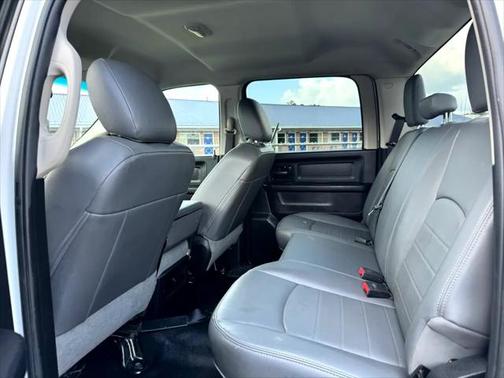 2018 RAM 2500 Tradesman Crew Cab LWB 2WD