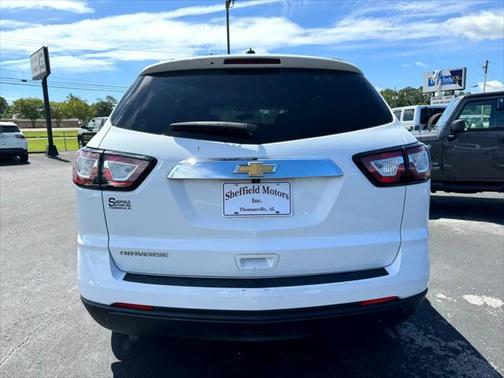 2017 Chevrolet Traverse LS