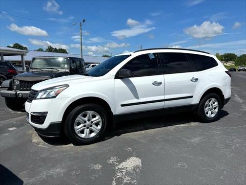 2017 Chevrolet Traverse LS