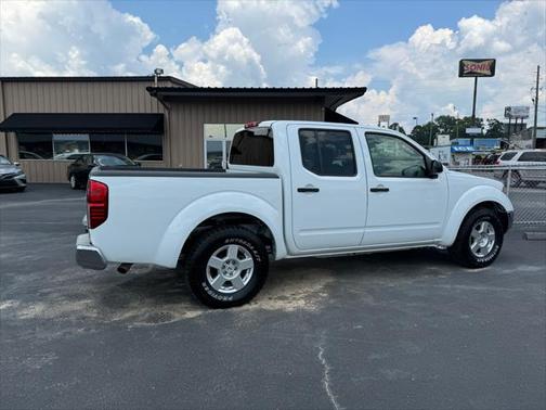 2007 Nissan Frontier SE Crew Cab