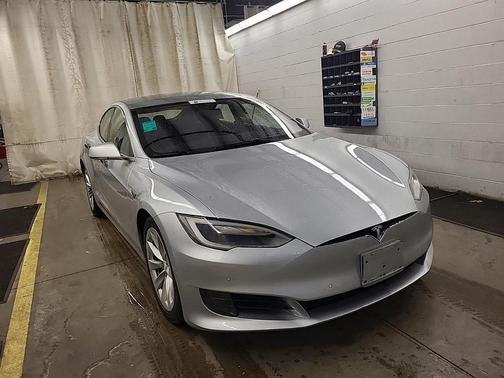 2016 Tesla Model S 75D