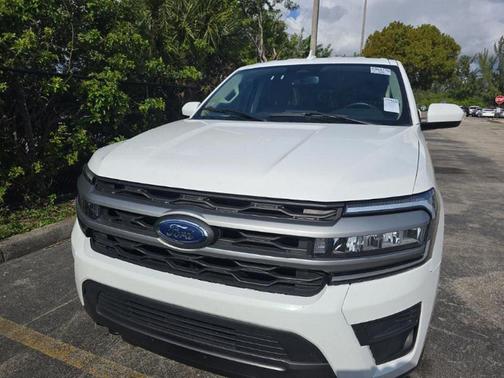 2023 Ford Expedition XLT