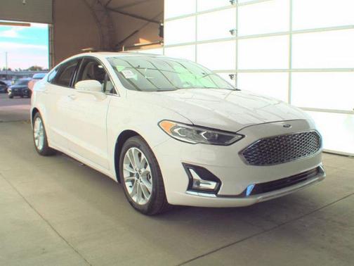 2019 Ford Fusion Energi Titanium
