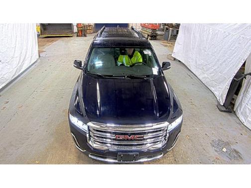 2022 GMC Acadia AWD SLT