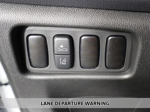 White Diamond 2026 Mitsubishi Outlander Sport 2.0 ES
