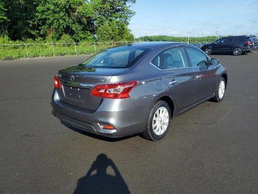 Gun Metallic 2019 Nissan Sentra SV