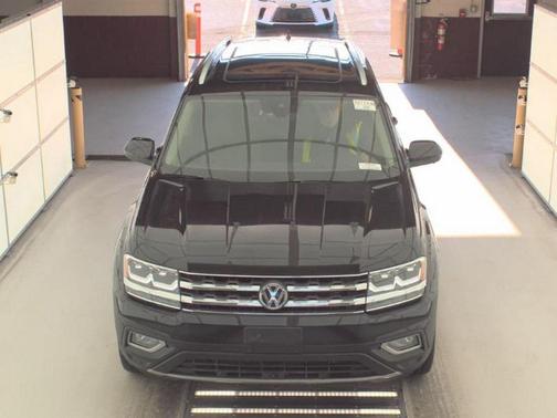 2020 Volkswagen Atlas 3.6L SEL Premium