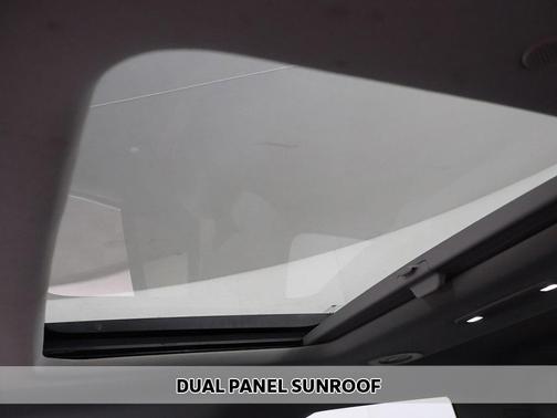 2022 GMC Acadia AWD AT4