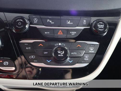 Granite Crystal Metallic Clearcoat 2023 Chrysler Pacifica Touring L