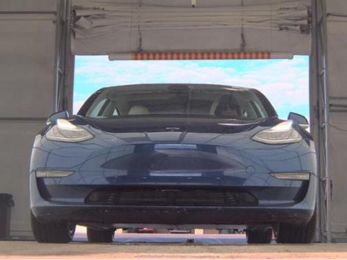 2018 Tesla Model 3 Mid Range