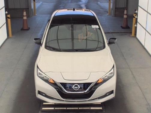 2022 Nissan Leaf SL PLUS 62 kWh