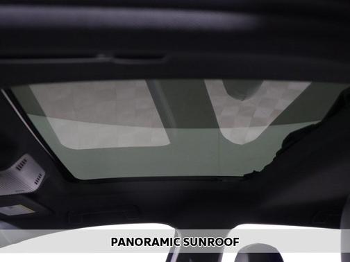 2022 Volkswagen Golf R 2.0T Manual