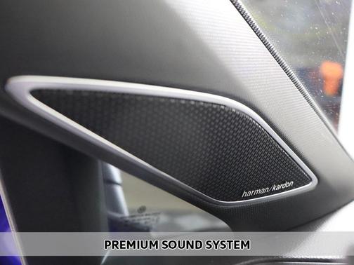 2022 Volkswagen Golf R 2.0T Manual