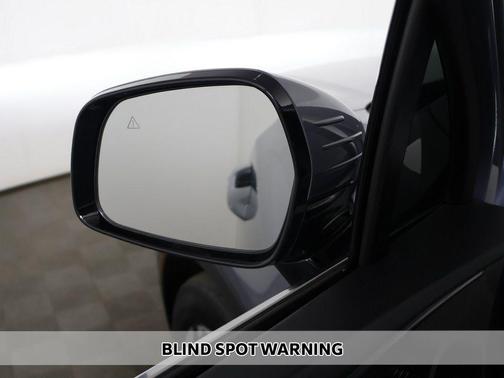 Everlasting Silver 2025 Kia Sorento S