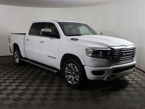 Bright White Clearcoat 2022 RAM 1500 Longhorn