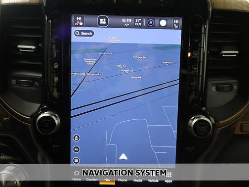 Bright White Clearcoat 2022 RAM 1500 Longhorn