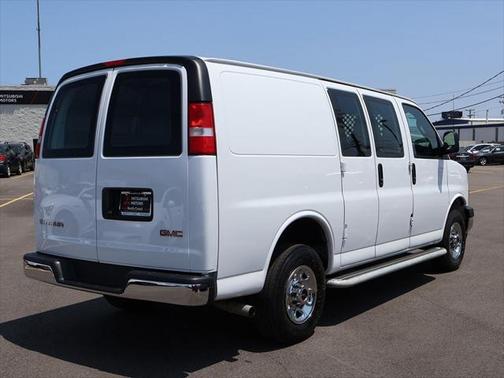 2023 GMC Savana 2500 Work Van