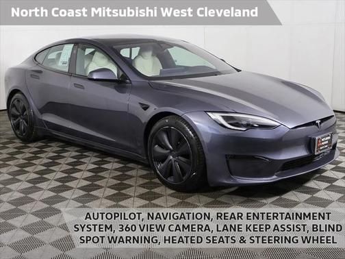 2022 Tesla Model S Base