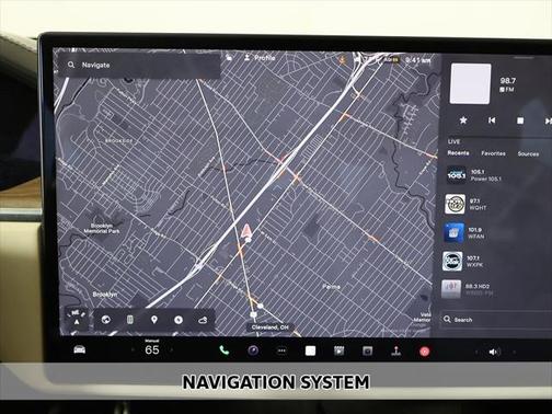 2022 Tesla Model S Base