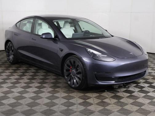 2023 Tesla Model 3 Performance