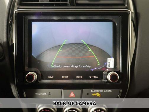 Labrador Black Pearl 2026 Mitsubishi Outlander Sport 2.0 ES