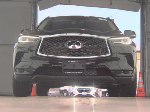 2023 INFINITI QX50 LUXE AWD