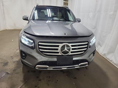 Mountain Grey Metallic 2024 Mercedes-Benz GLB 250 4MATIC