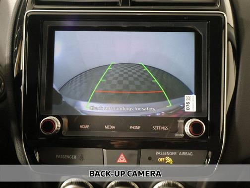 2026 Mitsubishi Outlander Sport SE