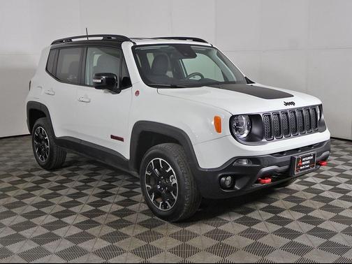 2023 Jeep Renegade Trailhawk